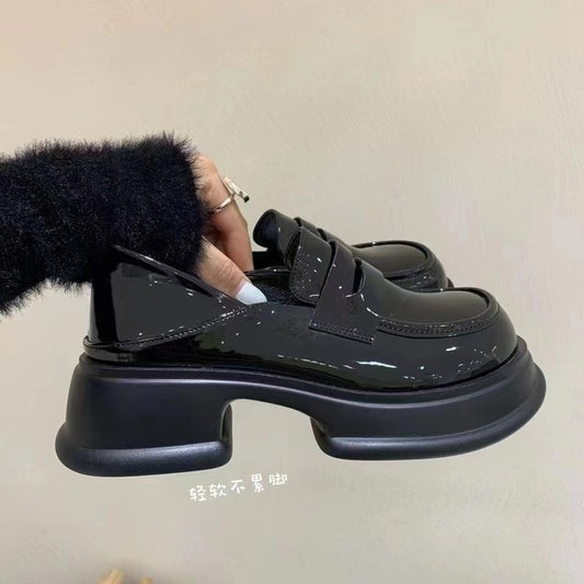 Design sense niche one-step thick-soled sponge cake square-toe small leather shoes female British style black small height increase single shoes